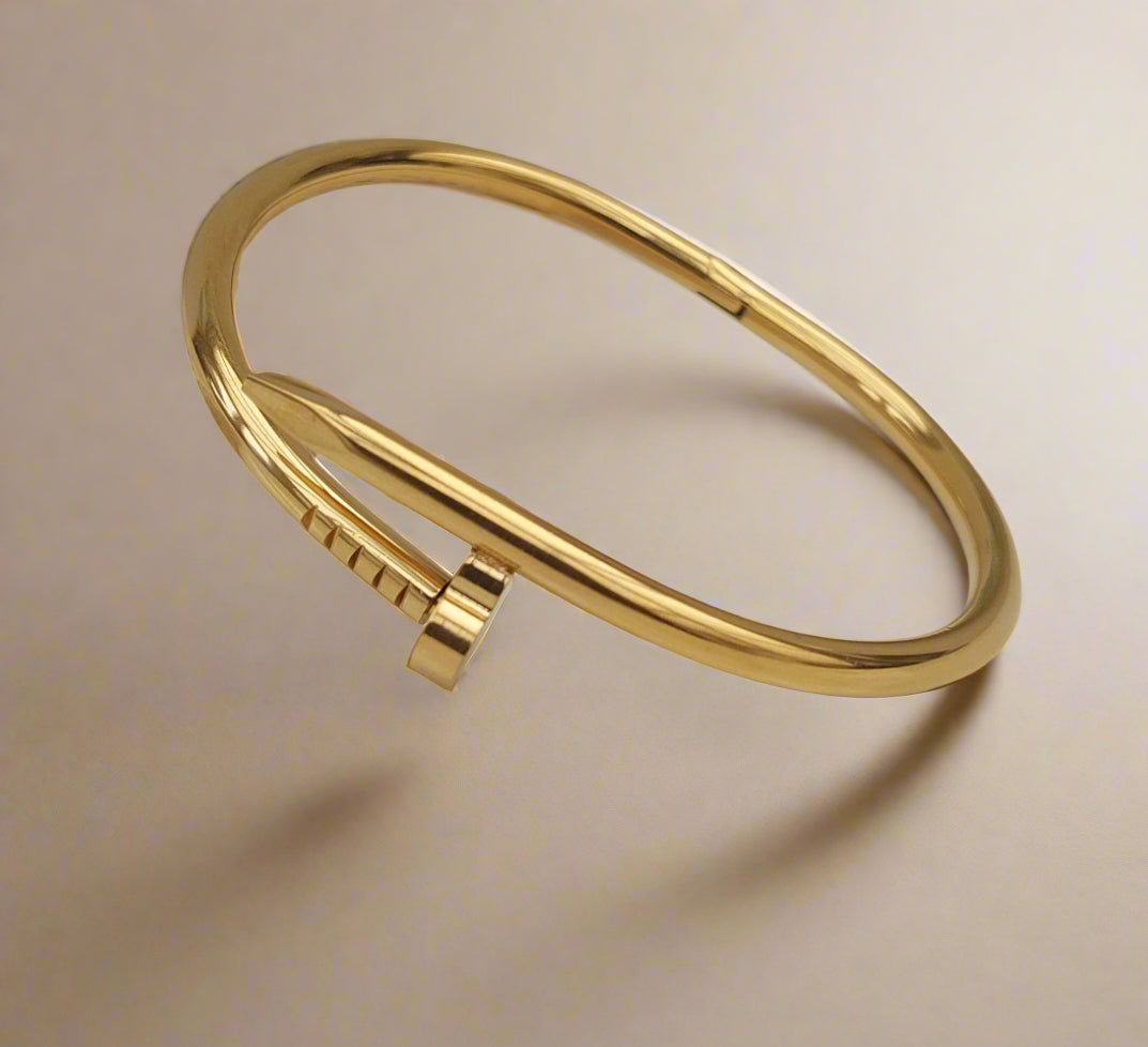 Clover Wrap Bangle