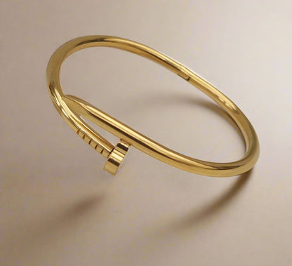 Clover Wrap Bangle