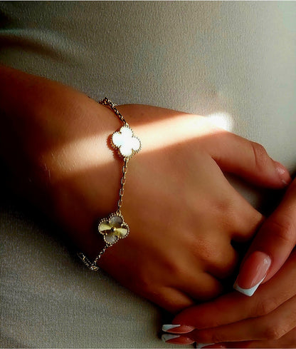 Gold And Pearl Clover Bracelet - Luxe Collection