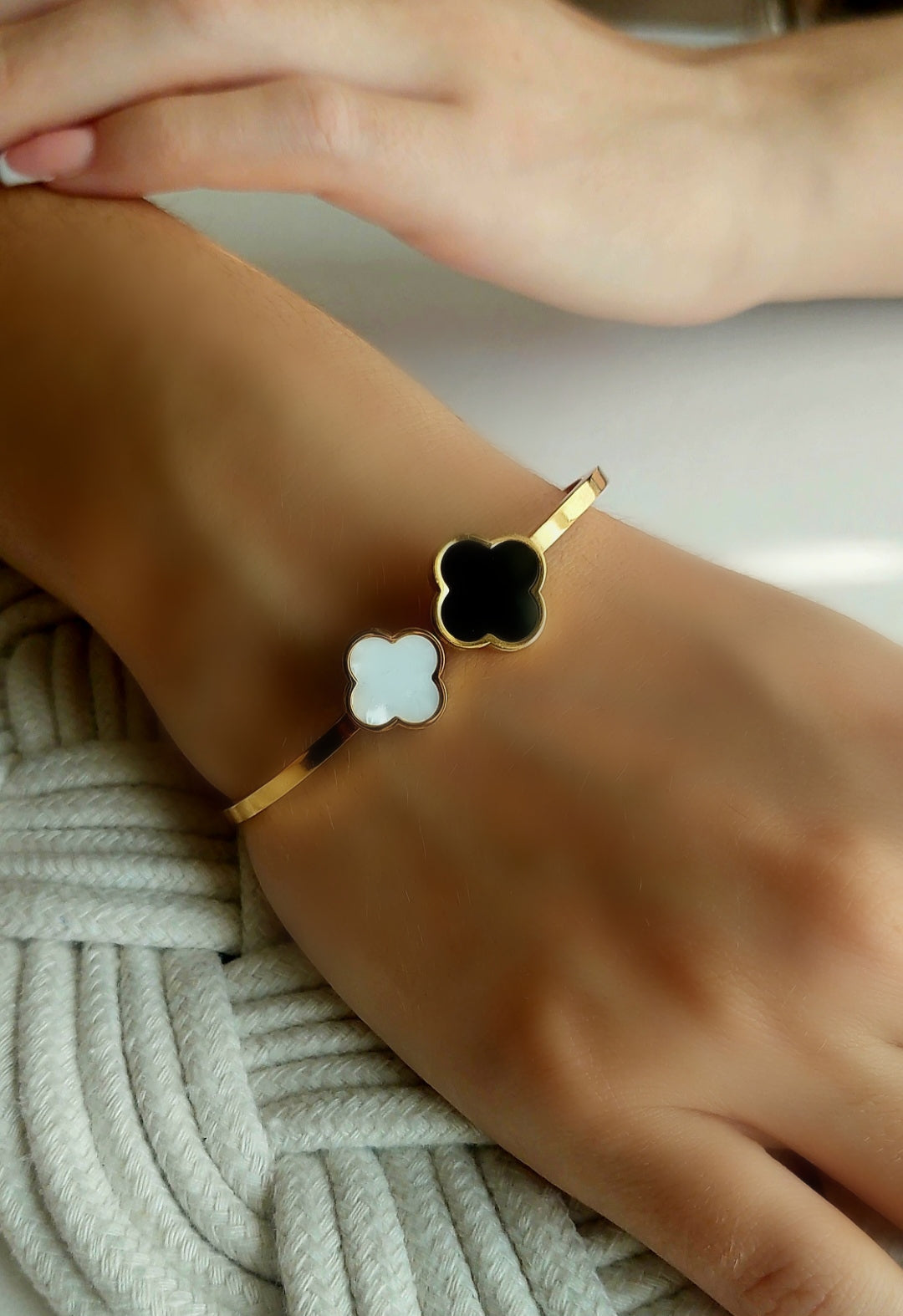 Black & White Clover Bangle