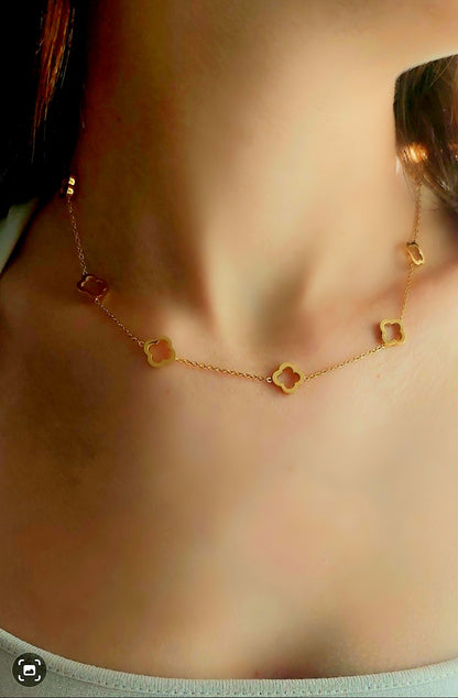 Cut Out Clover Necklace
