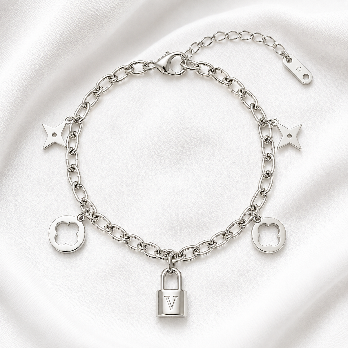 Chain Link Charm Bracelet