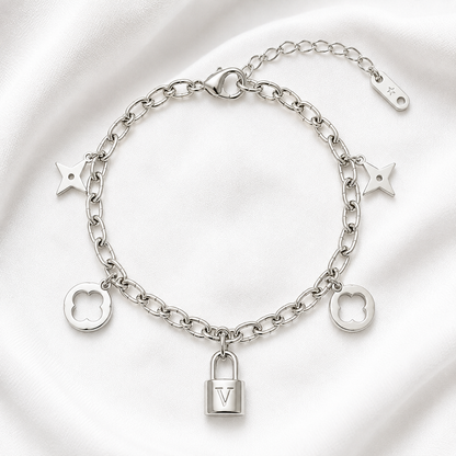 Chain Link Charm Bracelet
