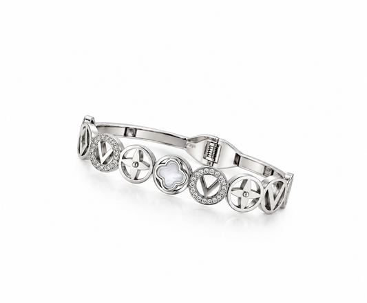 Clover Cz Bangle