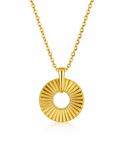 Ribbed Circle Pendant