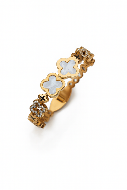 Fancy Clover Bangle