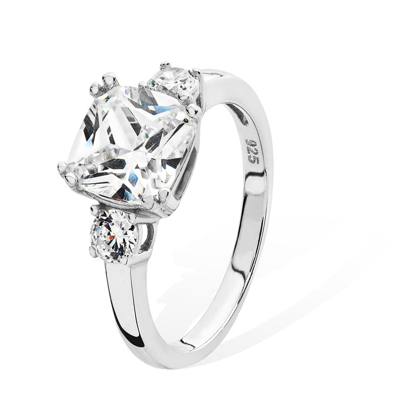 Three Stone Cz Ring